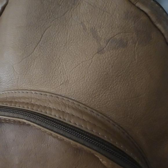 Classic Brown Leather Backpack - Picture 8 of 9